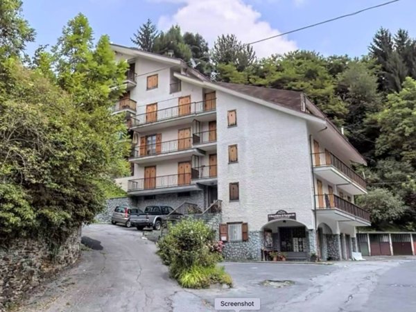 appartamento in vendita a Pamparato