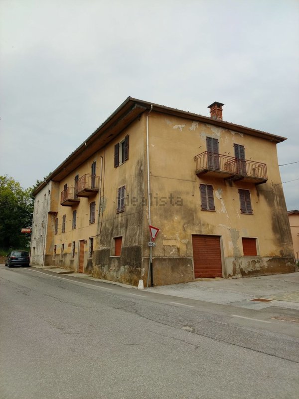 appartamento in vendita a Pamparato