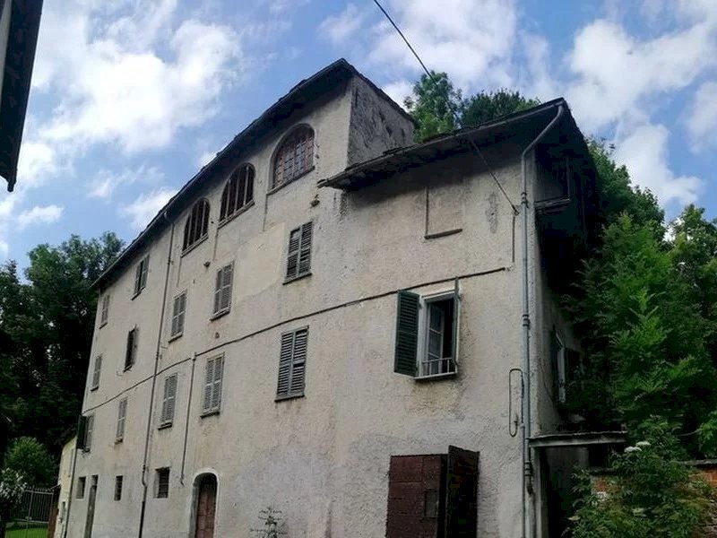 casa indipendente in vendita a Pamparato