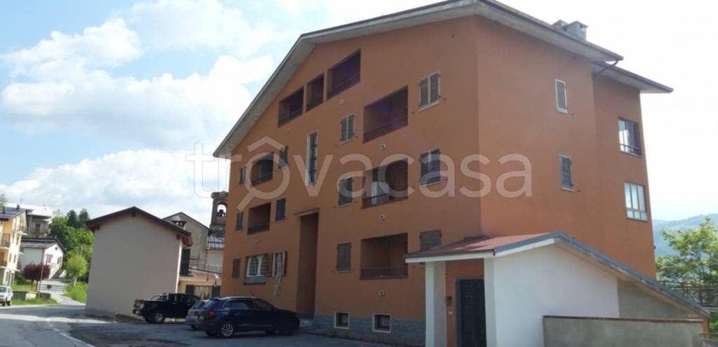 appartamento in vendita a Pamparato