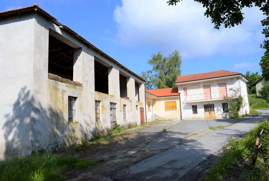 mansarda in vendita a Perletto