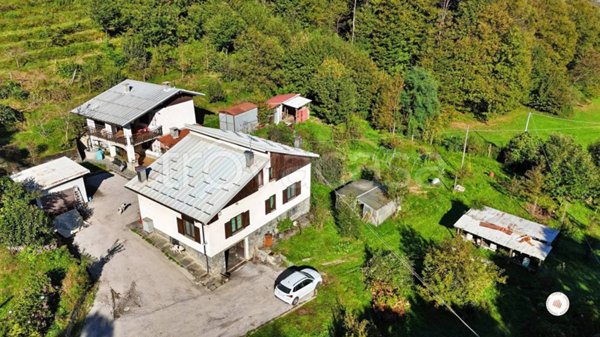 casa indipendente in vendita a Peveragno in zona Montefallonio