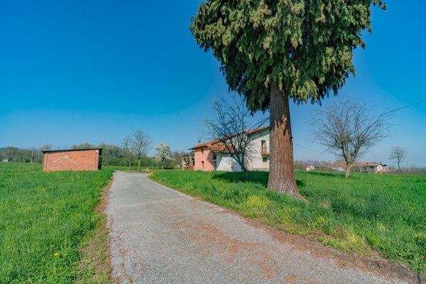 casa indipendente in vendita a Peveragno