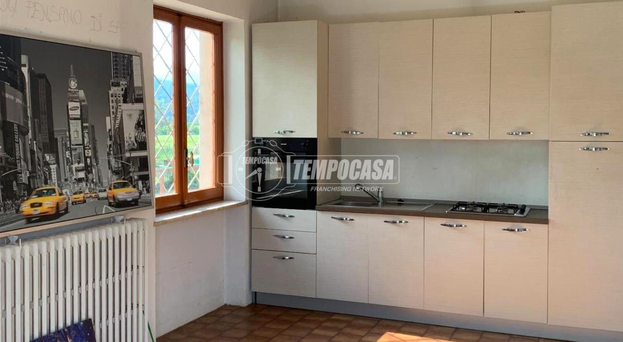 appartamento in vendita a Peveragno in zona San Lorenzo