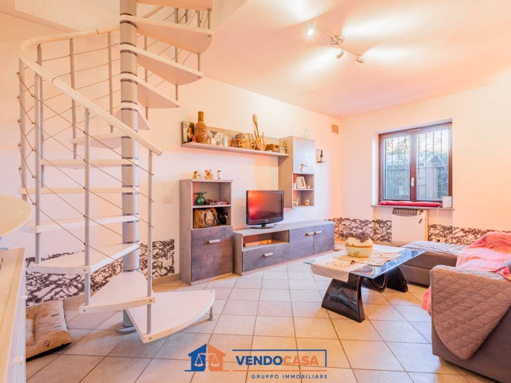 appartamento in vendita a Peveragno in zona Pradeboni