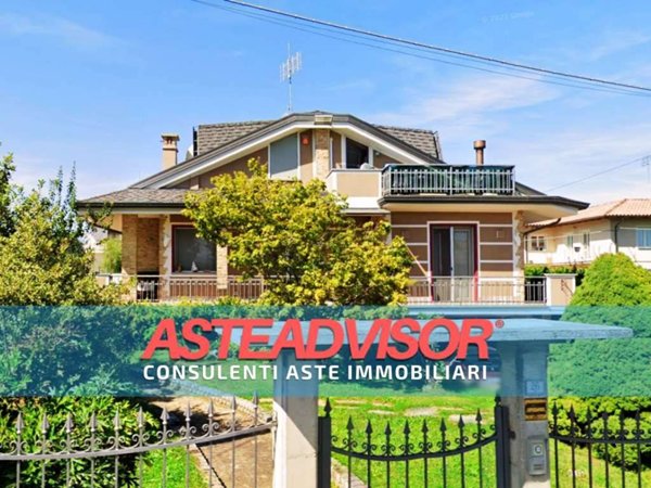 casa indipendente in vendita a Peveragno