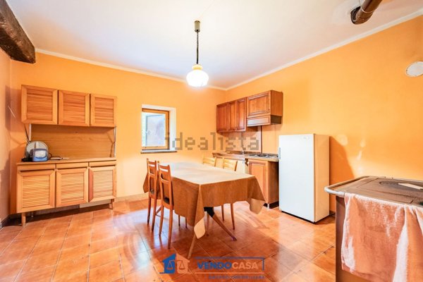 appartamento in vendita a Peveragno in zona Pradeboni