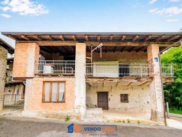 casale in vendita a Peveragno in zona Pradeboni