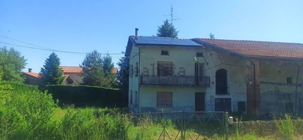 casa indipendente in vendita a Peveragno