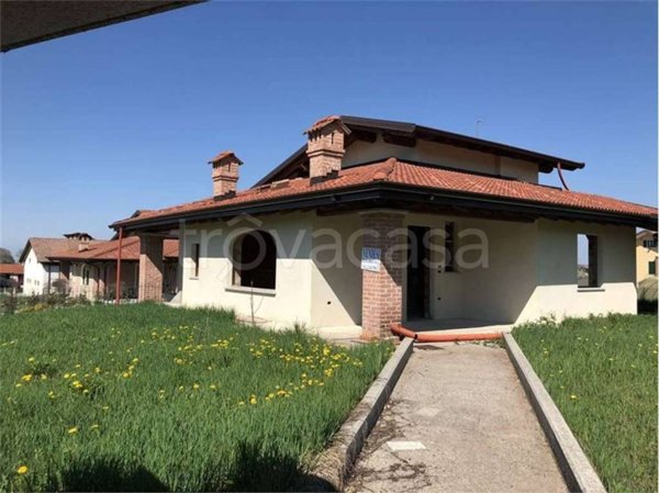 casa indipendente in vendita a Peveragno