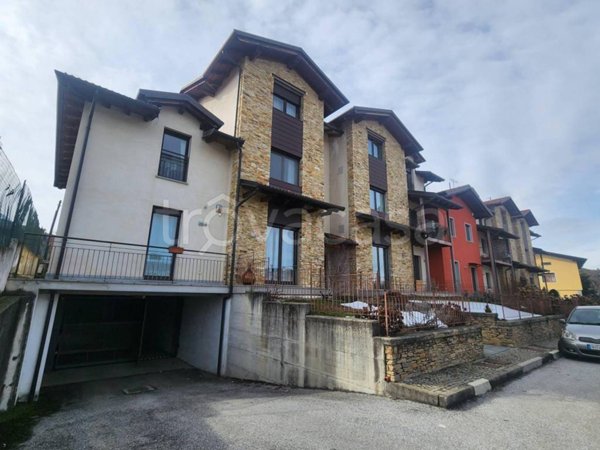 casa indipendente in vendita a Peveragno