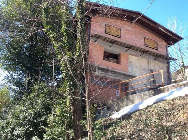 casa indipendente in vendita a Peveragno
