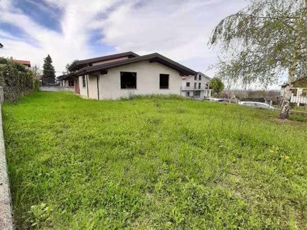 casa indipendente in vendita a Peveragno