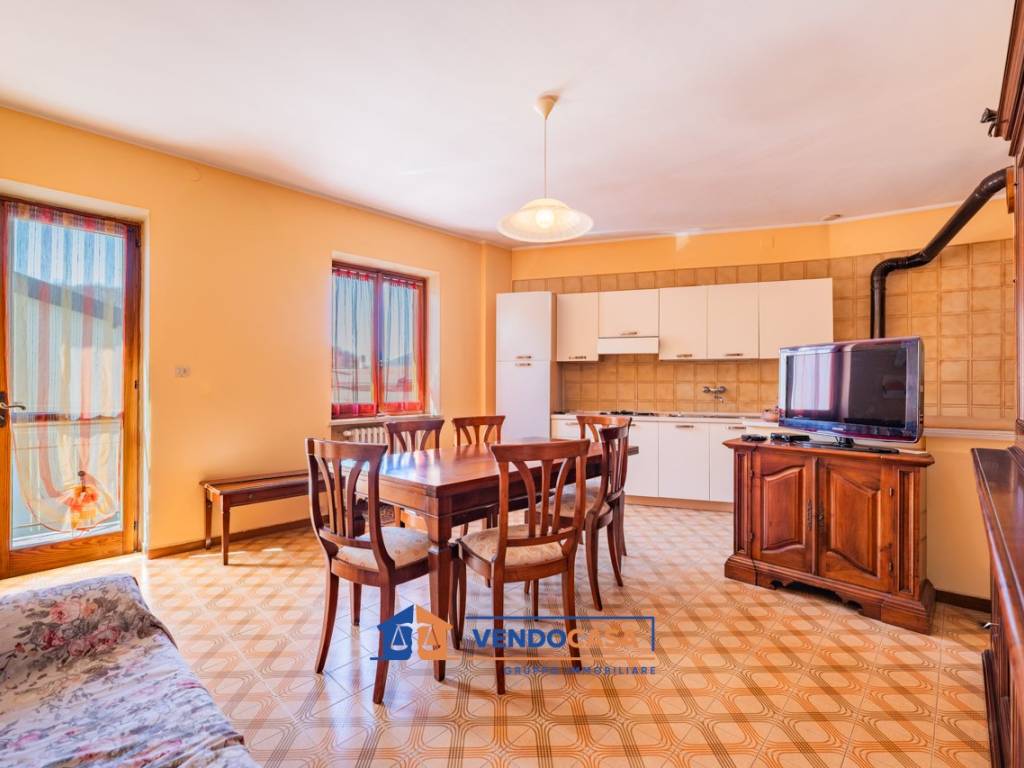 casa indipendente in vendita a Peveragno