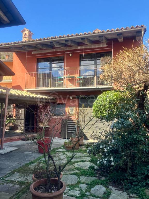 casa indipendente in vendita a Peveragno