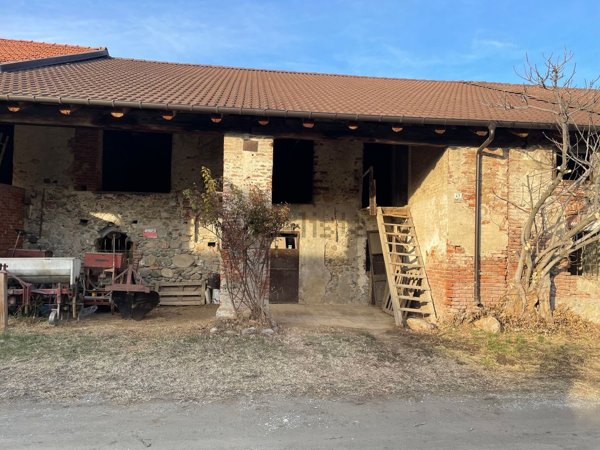 casale in vendita a Peveragno