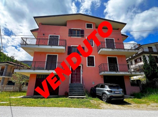 appartamento in vendita a Peveragno in zona Pradeboni