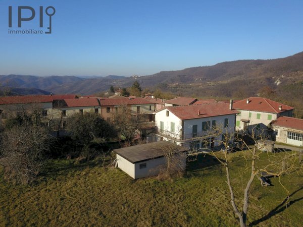 casa indipendente in vendita a Pezzolo Valle Uzzone