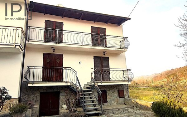 casa indipendente in vendita a Pezzolo Valle Uzzone