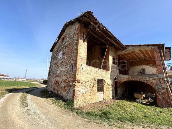 appartamento in vendita a Pianfei in zona Viglioni