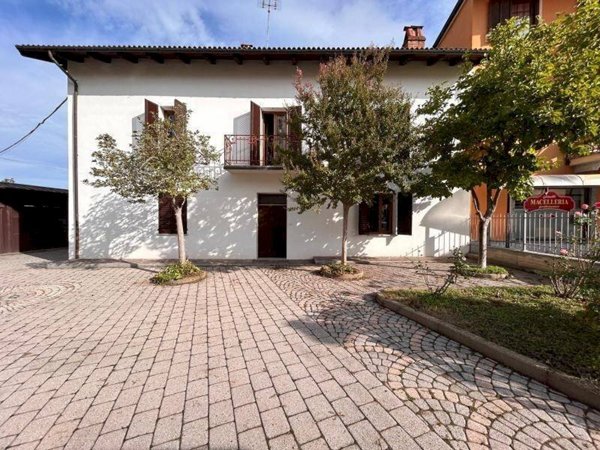 casa indipendente in vendita a Pianfei