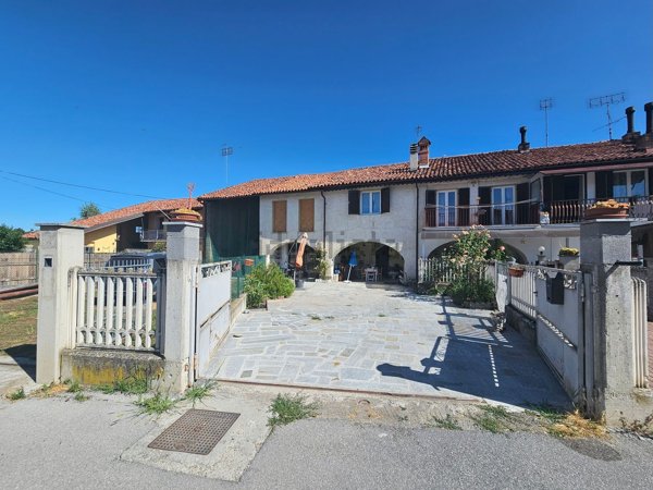 casa indipendente in vendita a Pianfei
