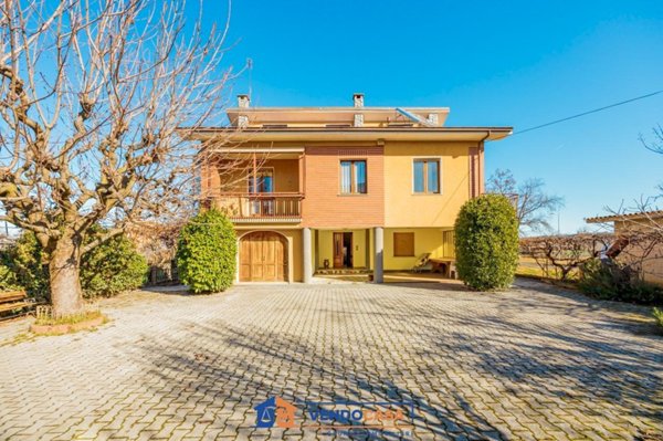 casa indipendente in vendita a Pianfei