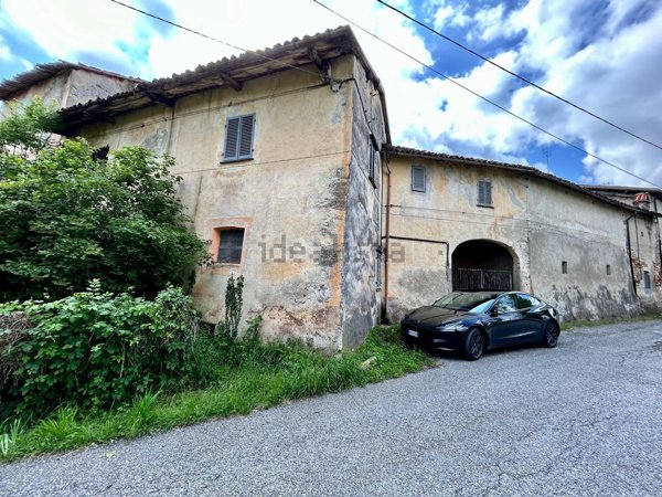 casale in vendita a Pianfei