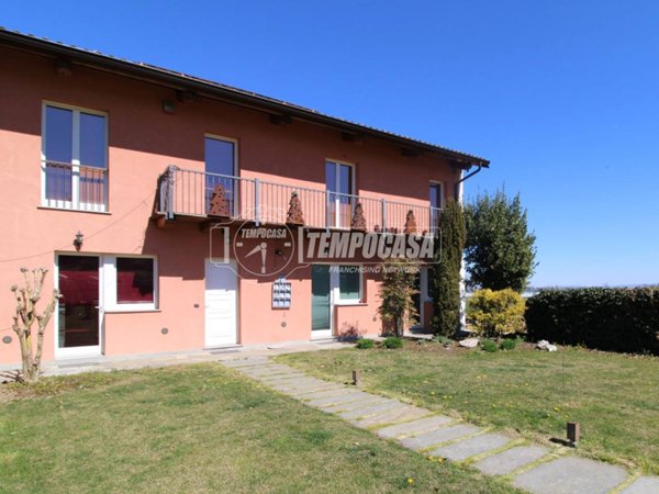 casa indipendente in vendita a Pianfei