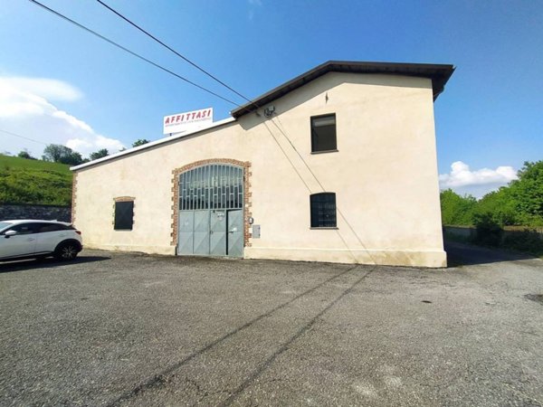 locale commerciale in vendita a Pianfei in zona Ressia