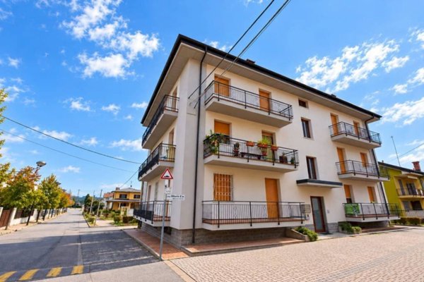 appartamento in vendita a Pianfei in zona Ressia