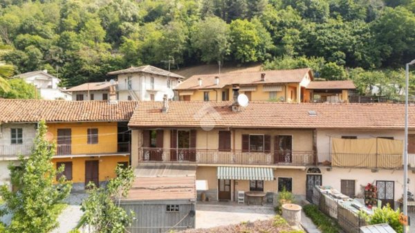 casa indipendente in vendita a Piasco