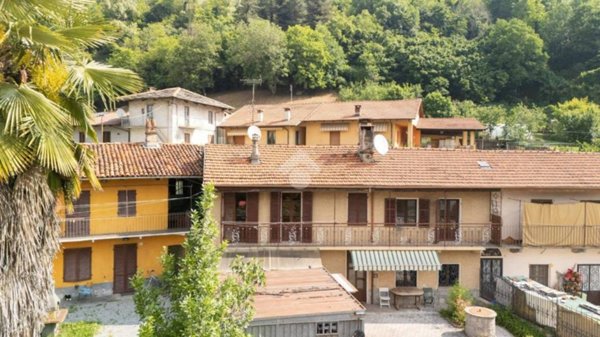 casa indipendente in vendita a Piasco