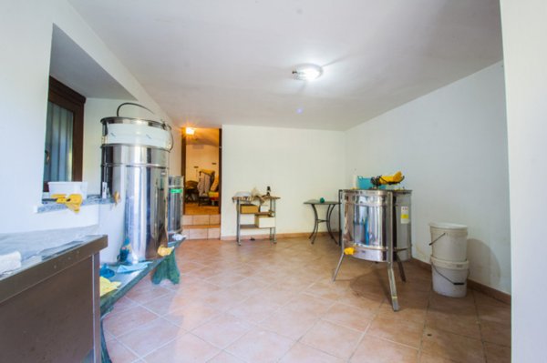 casa indipendente in vendita a Piasco