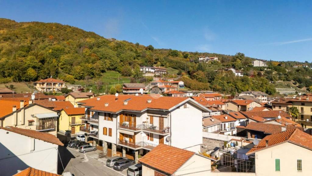 appartamento in vendita a Piasco