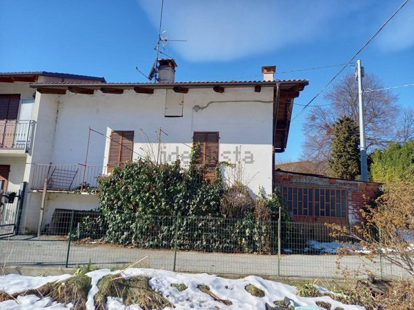 appartamento in vendita a Piasco