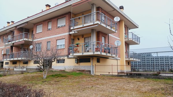 appartamento in vendita a Piasco