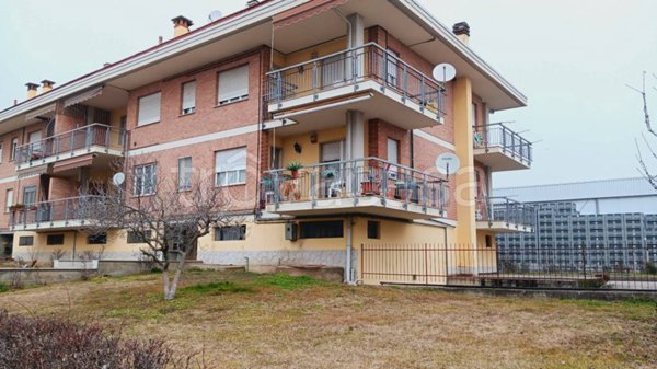 appartamento in vendita a Piasco in zona Sant'Antonio