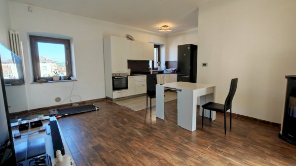 casa indipendente in vendita a Piasco