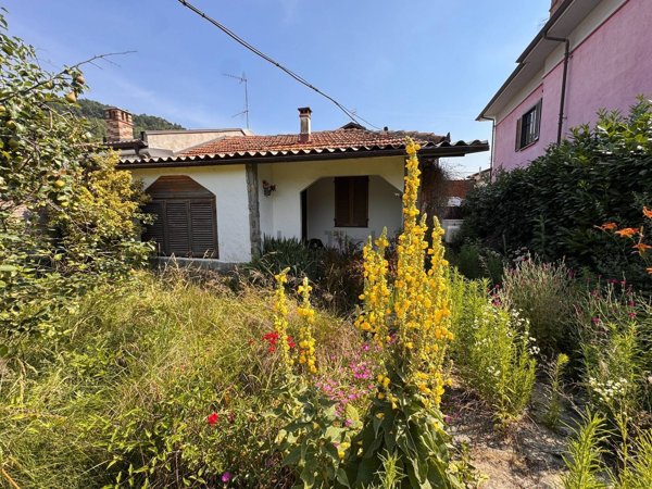 appartamento in vendita a Piasco in zona Sant'Antonio