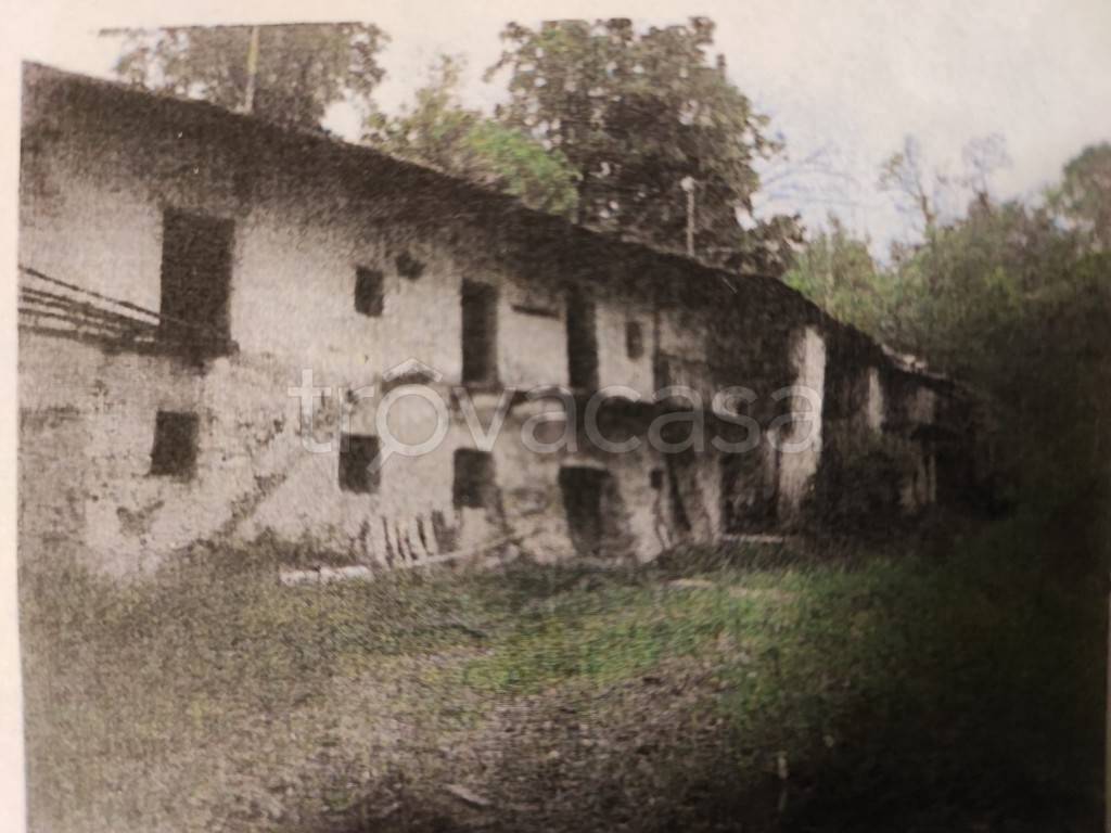 casa indipendente in vendita a Piasco in zona Sant'Antonio