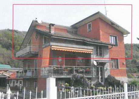 appartamento in vendita a Piasco in zona Sant'Antonio