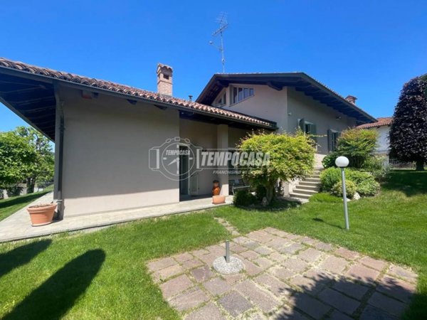 casa indipendente in vendita a Piobesi d'Alba