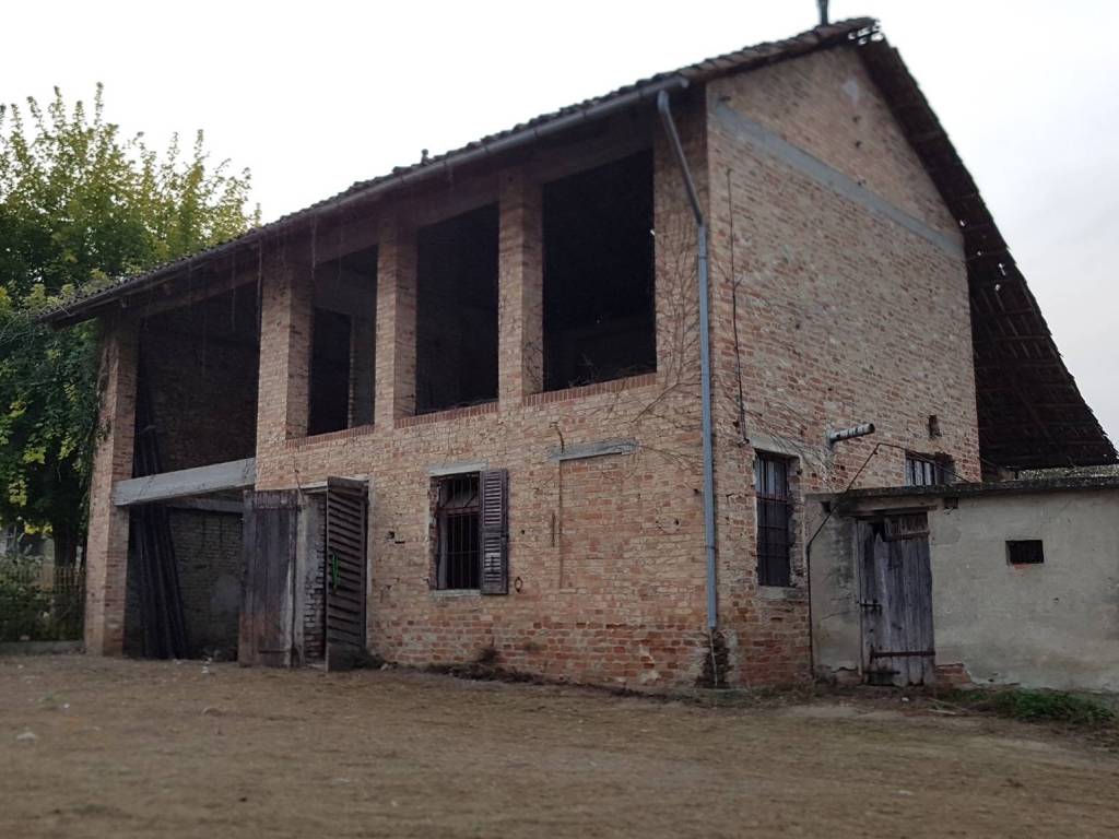 casa indipendente in vendita a Piobesi d'Alba