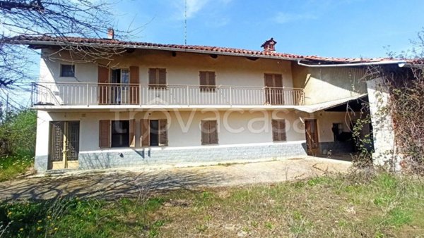 casa indipendente in vendita a Piozzo