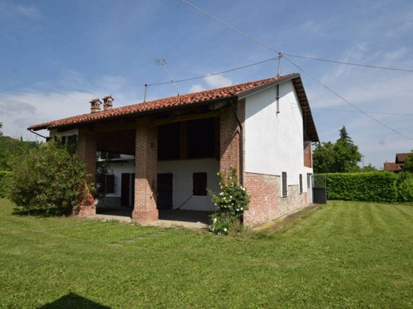 casa indipendente in vendita a Piozzo