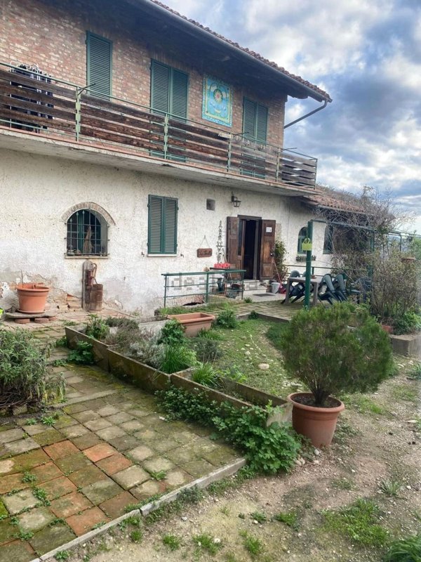 casa indipendente in vendita a Piozzo