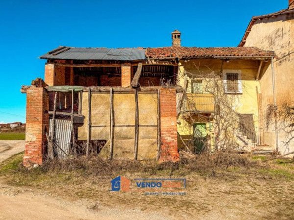 casale in vendita a Piozzo