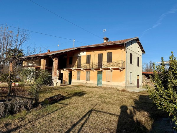 casale in vendita a Piozzo