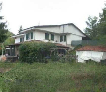 casa indipendente in vendita a Pocapaglia